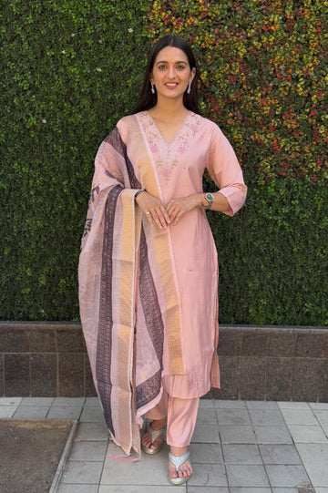 peach Kurti Pent Dupatta Set