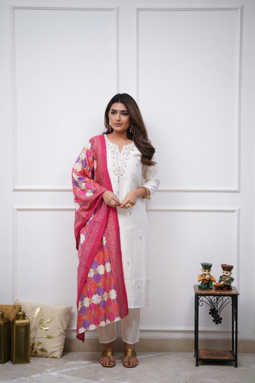White Women Embroidered Chanderi  SILK  kurta set